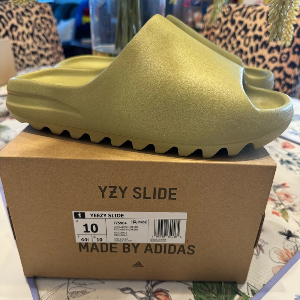 Adidas Yeezy Slides 'Resin'